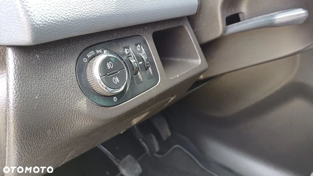 Opel Meriva - 20