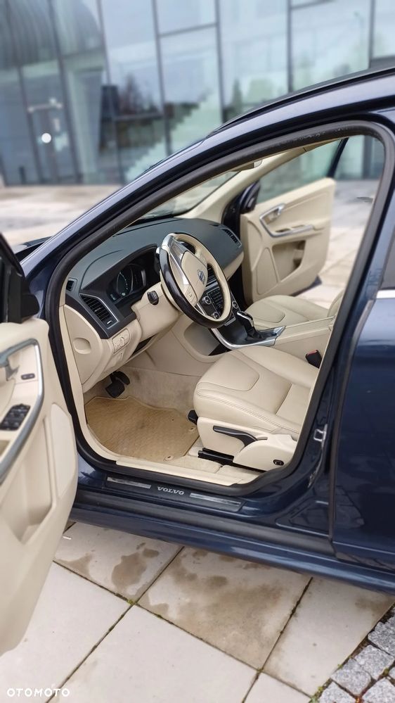 Volvo XC 60 D4 Drive-E Momentum - 11