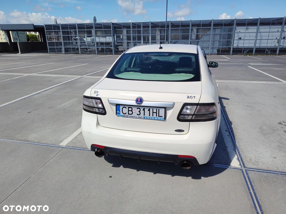 Saab 9-3 2.0T Aero - 19
