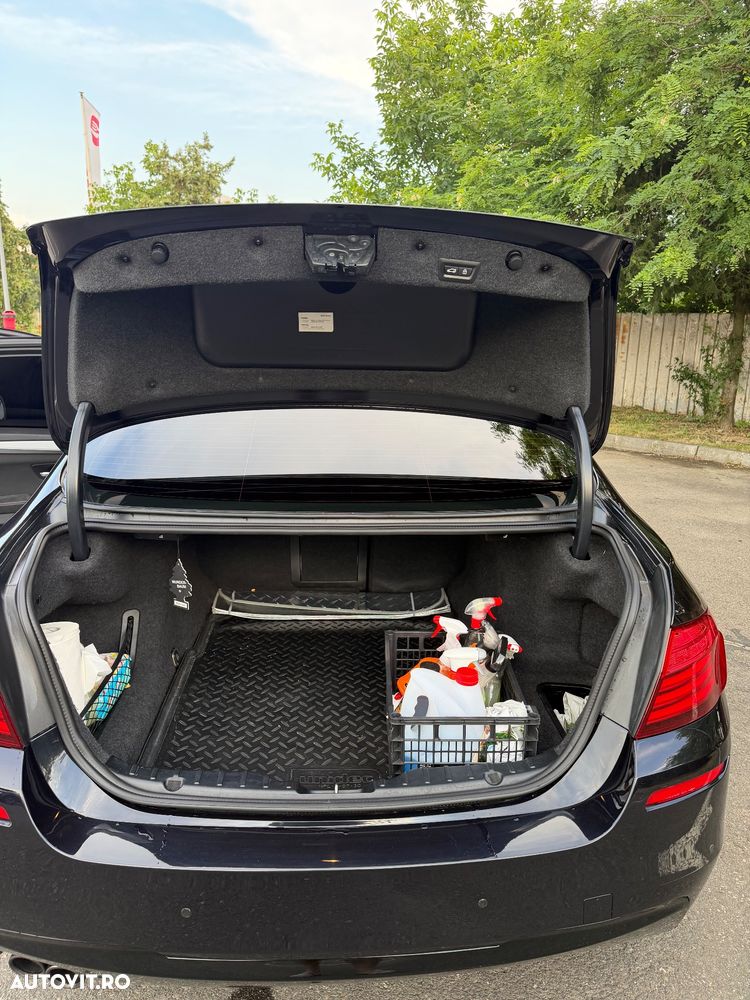 BMW Seria 5 530d xDrive - 5