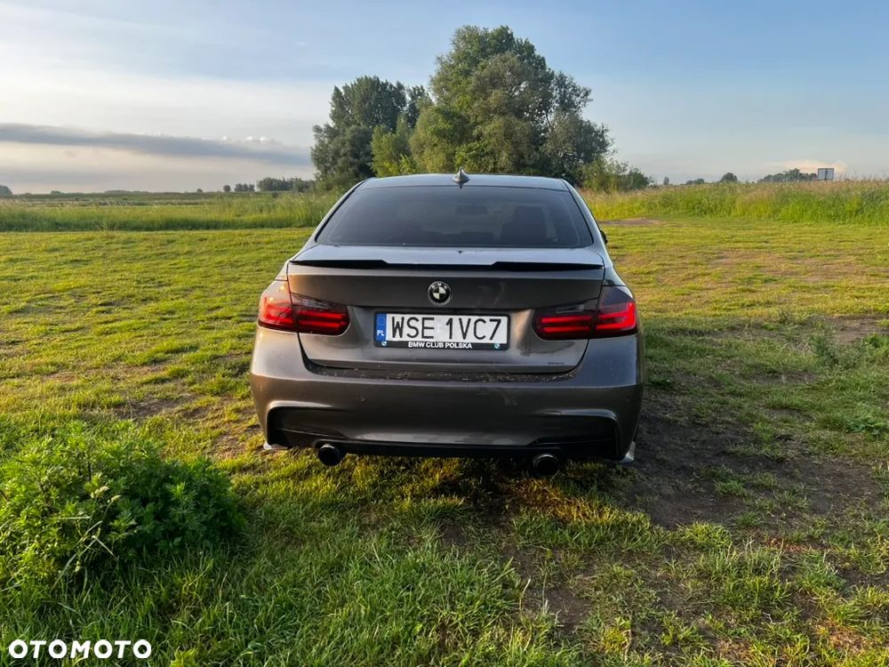 BMW Seria 3 320i Efficient Dynamics - 16