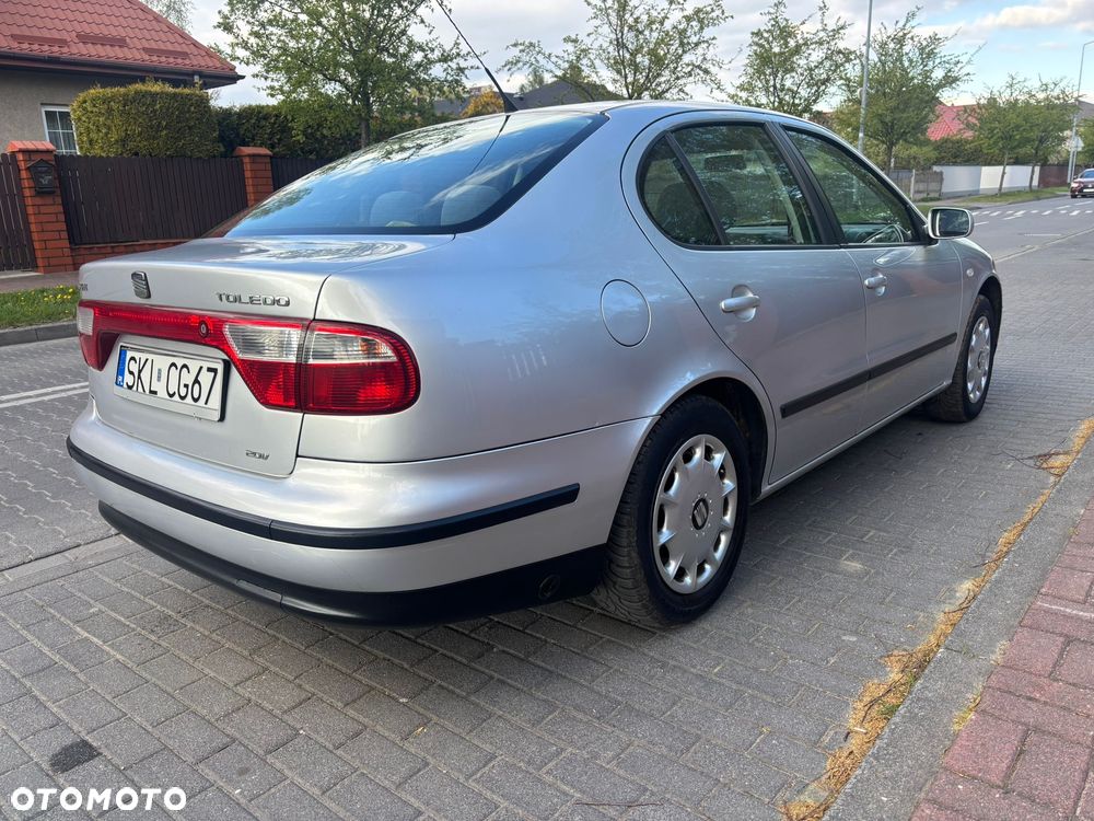 Seat Toledo 1.8 Signo Emocion - 5