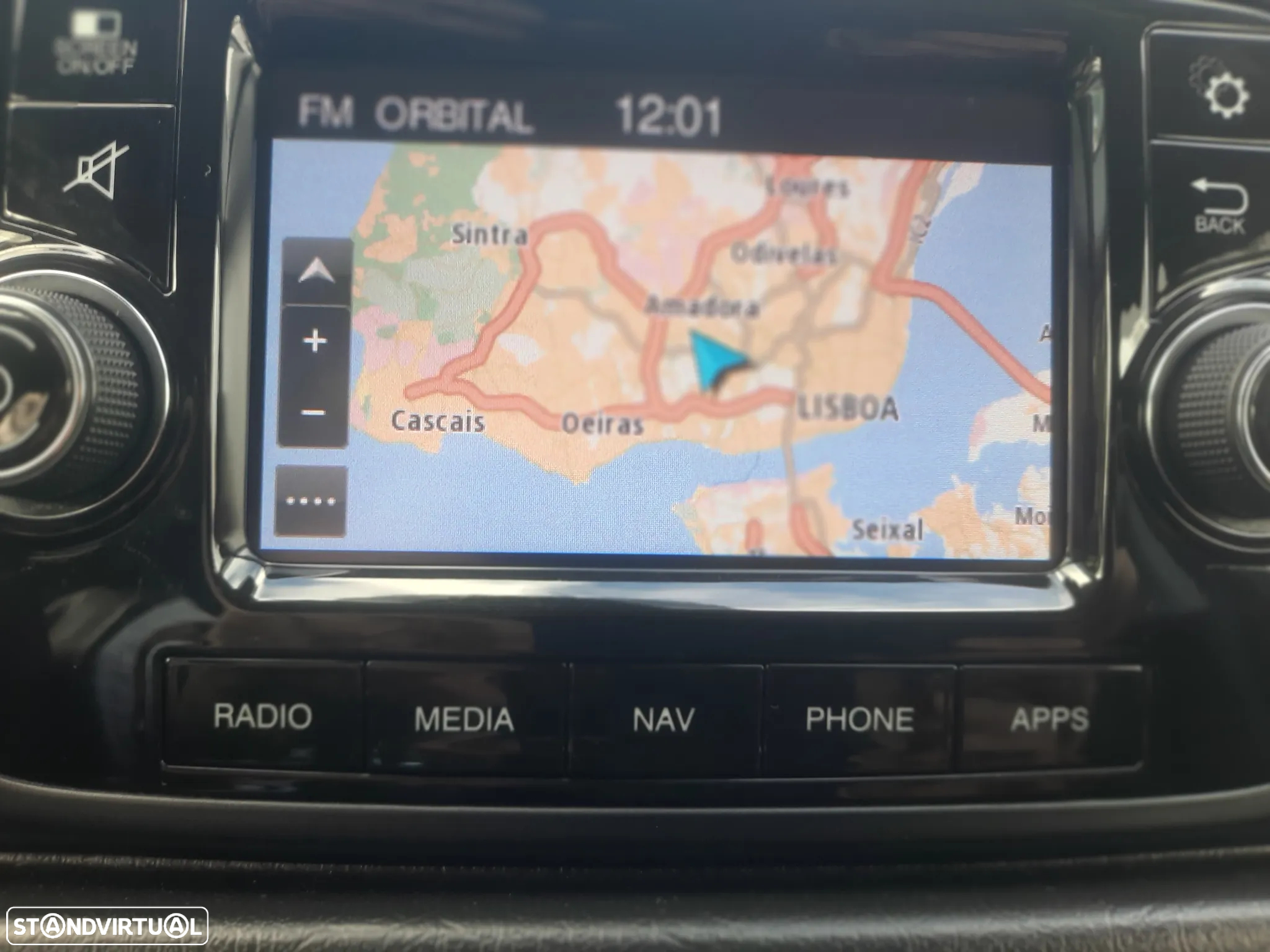 Fiat Tipo Station Wagon 1.3 MultiJet Lounge - 10