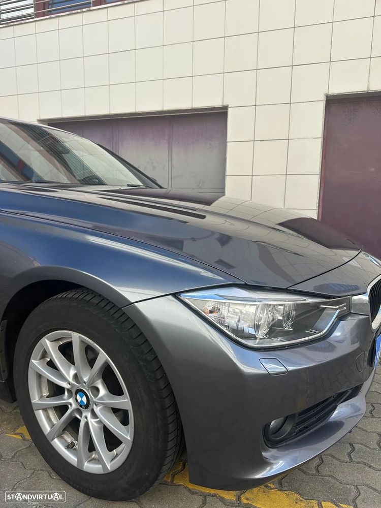 BMW 318 d - 2