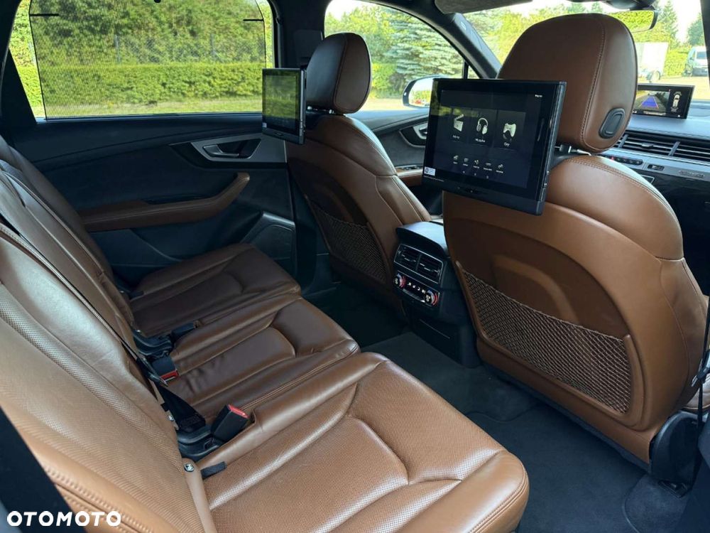 Audi SQ7 4.0 TDI Quattro Tiptronic - 38