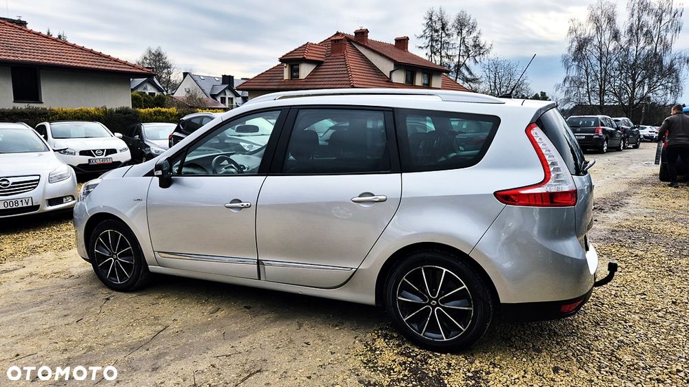 Renault Grand Scenic 2.0 16V 140 CVT Bose Edition - 19
