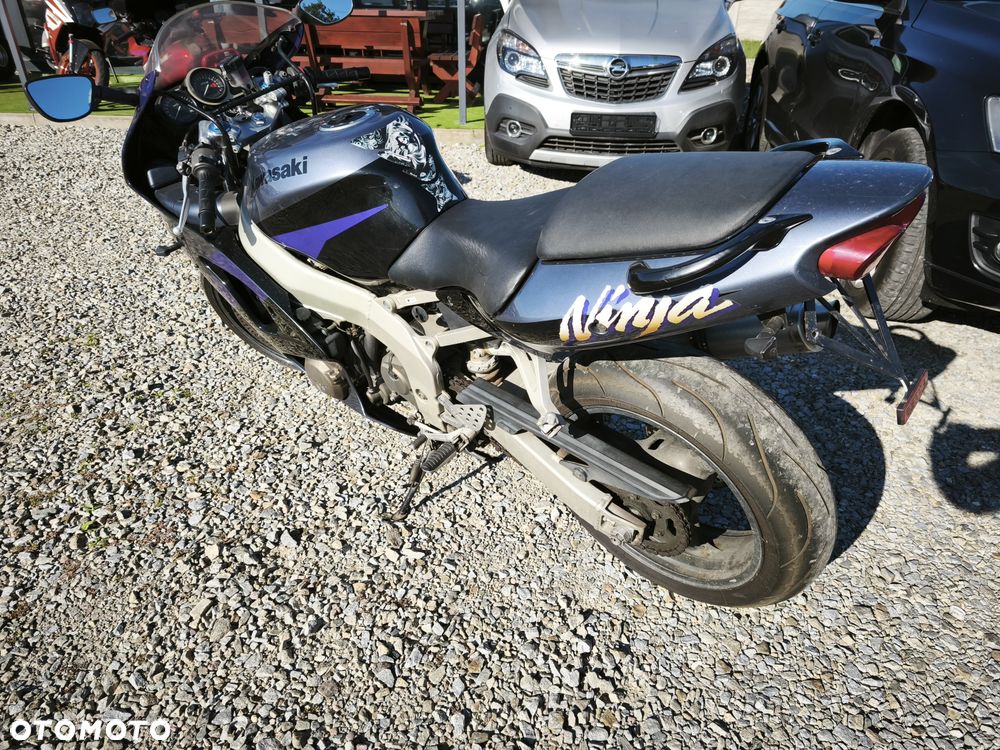 Kawasaki ZX - 3