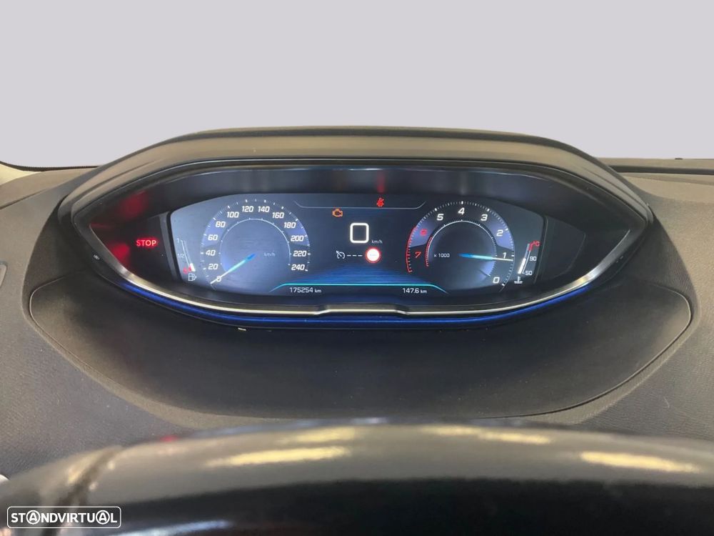 Peugeot 3008 1.2 PureTech Active - 3