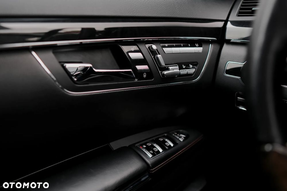 Mercedes-Benz Klasa S 500 BlueEFFICIENCY - 33
