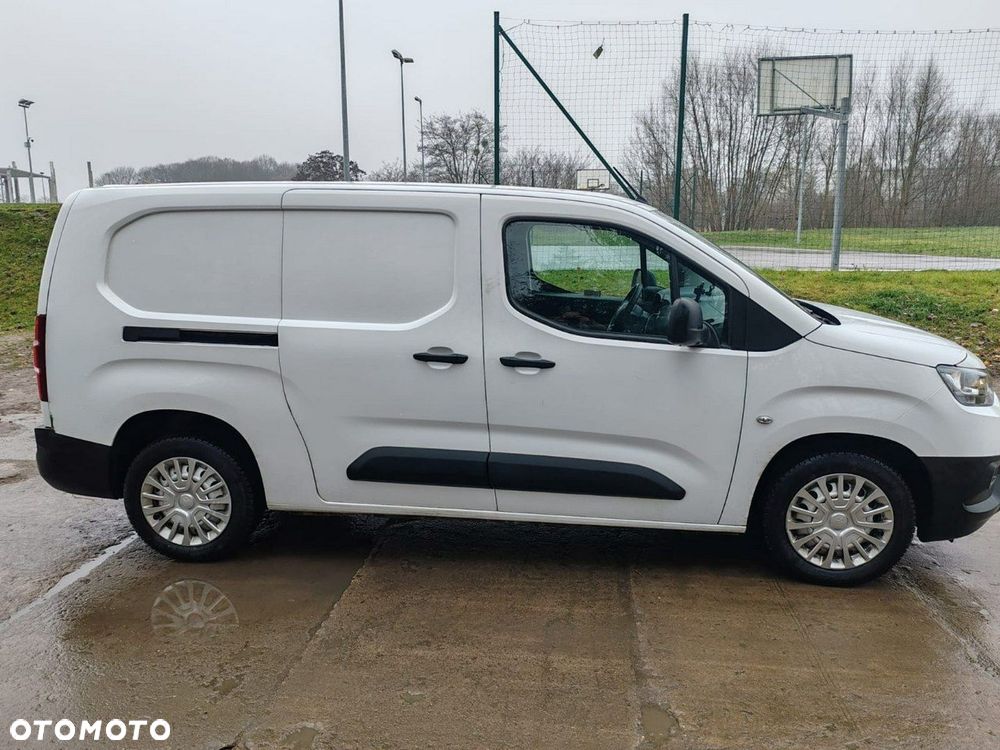 Toyota Proace City - 7