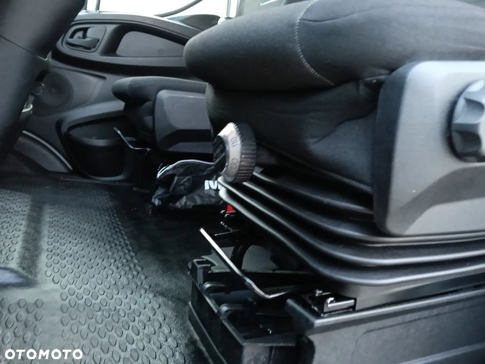 Iveco Daily 35 CNG - 14