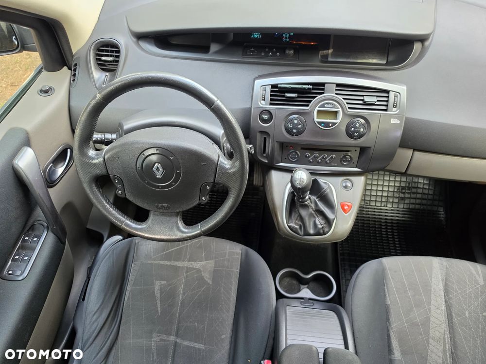 Renault Scenic 1.9 dCi Confort Expression - 17