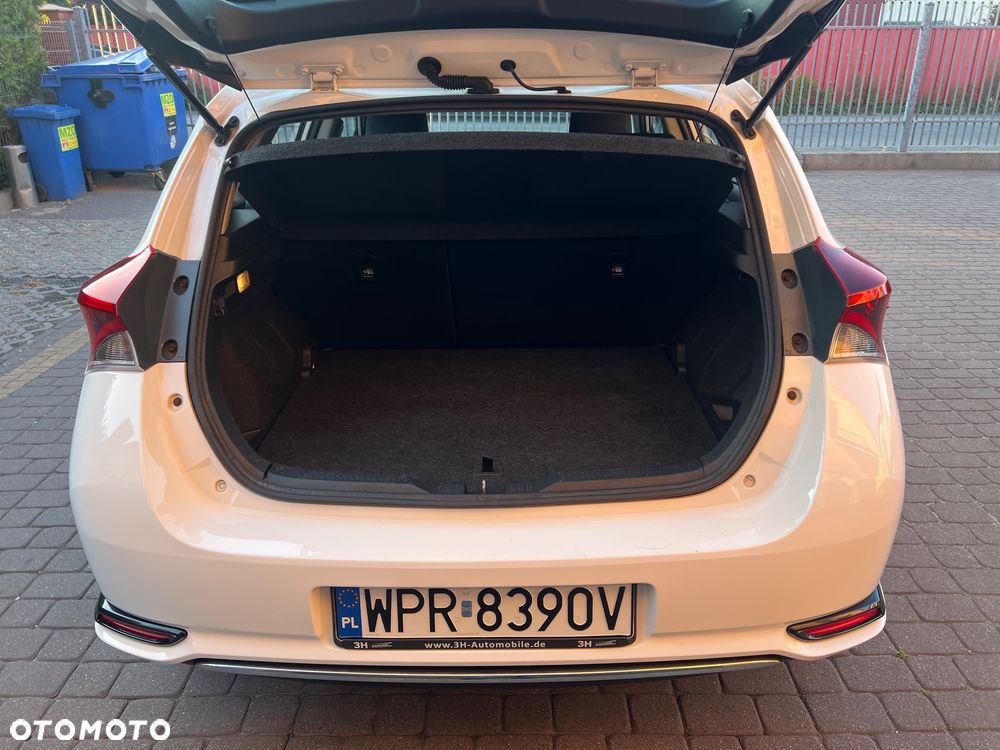 Toyota Auris 1.8 HSD Sol - 18