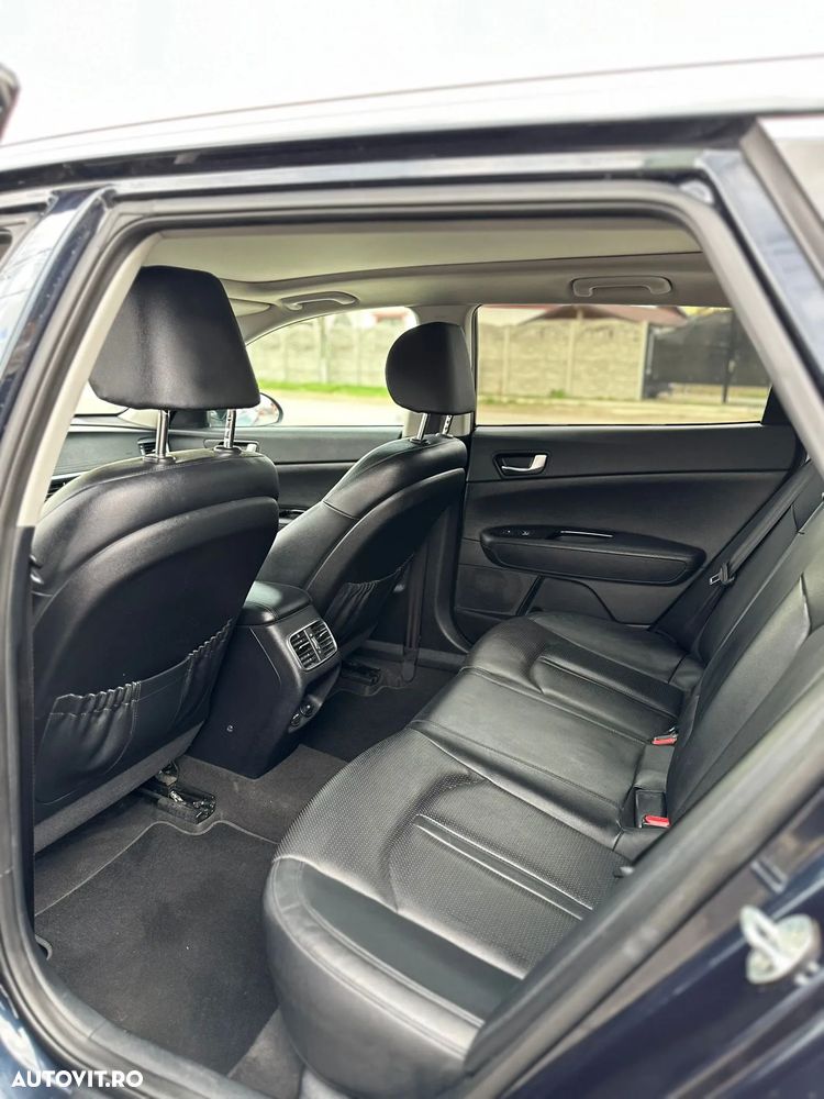 Volkswagen Golf 2.0 TDI BMT DSG6 - 4