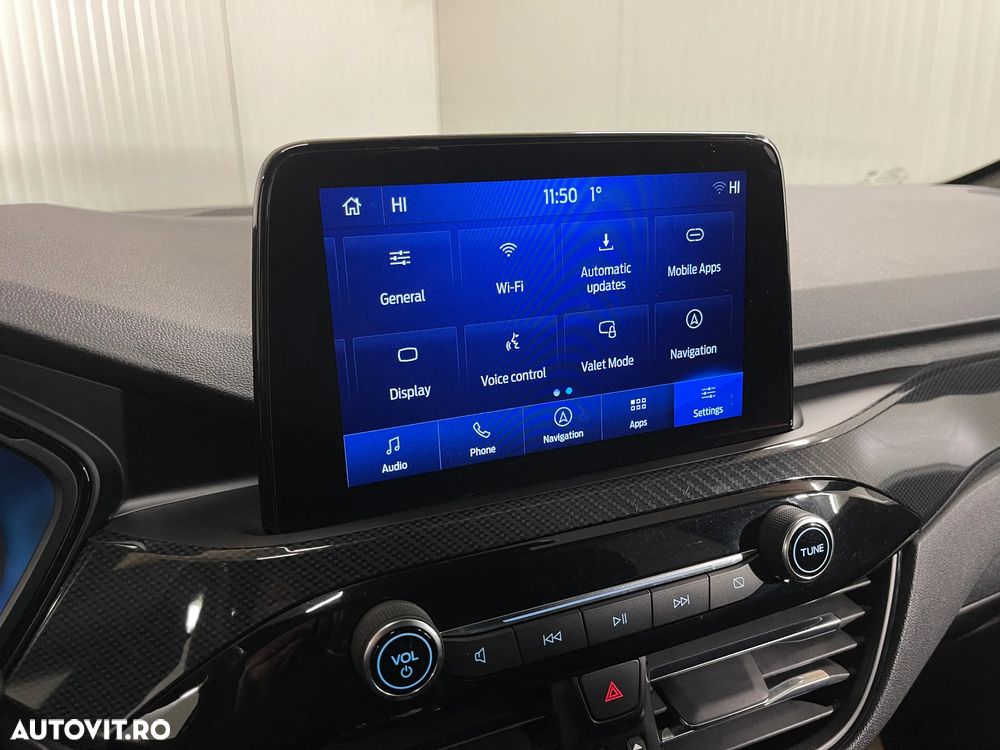 Ford Kuga 2.5 Duratec FHEV 4x4 ST-LINE X - 17