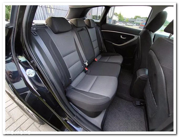 Hyundai i30 1.6 Automatik Style - 22