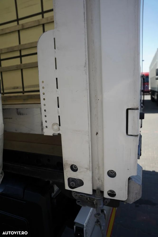 Krone CORTINĂ  / STANDARD / 2 AXE RIDICATIVE / TRANSPALET / - 14
