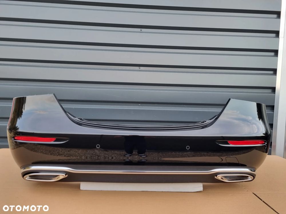 Mercedes E Klasa W213 Lift Sedan 2020- zderzak tył oryginał MD188 - 1