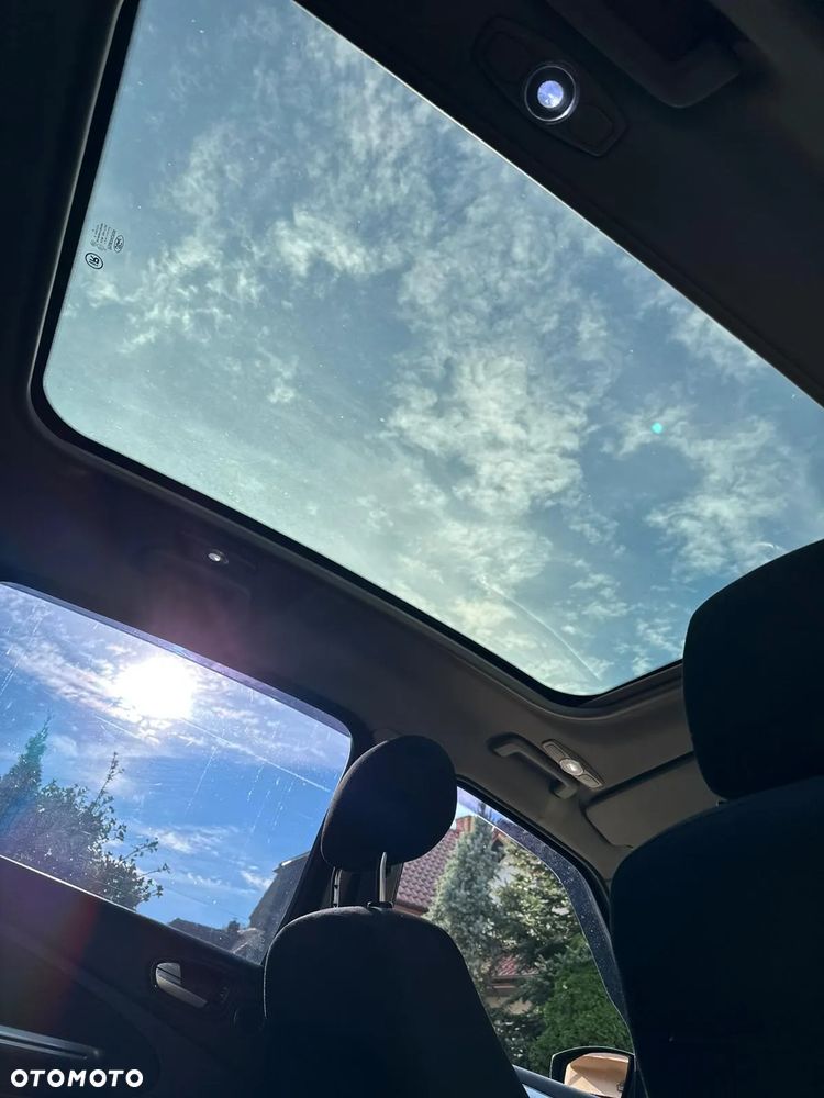 Ford S-Max 2.0 TDCi Titanium - 18