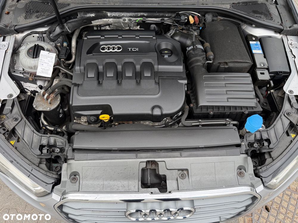 Audi A3 Sportback 2.0 TDI S line Sportpaket - 35
