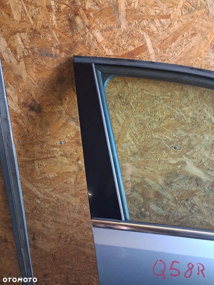 Drzwi prawe przednie Audi Q5 8R - 4