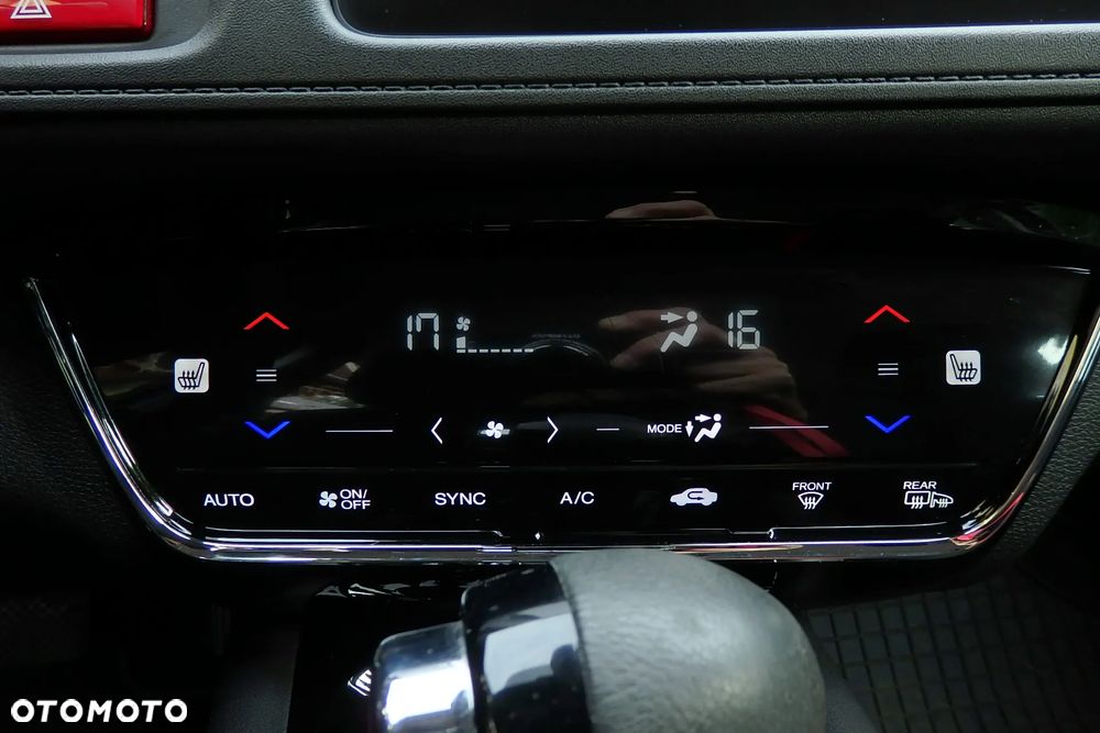 Honda HR-V 1.5 i-VTEC CVT Elegance - 26