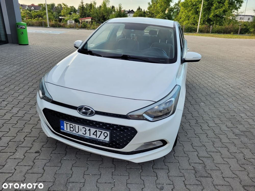 Hyundai i20 1.1 CRDi BlueDrive Comfort - 4