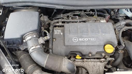 Opel Meriva 1.4 T Essentia - 10