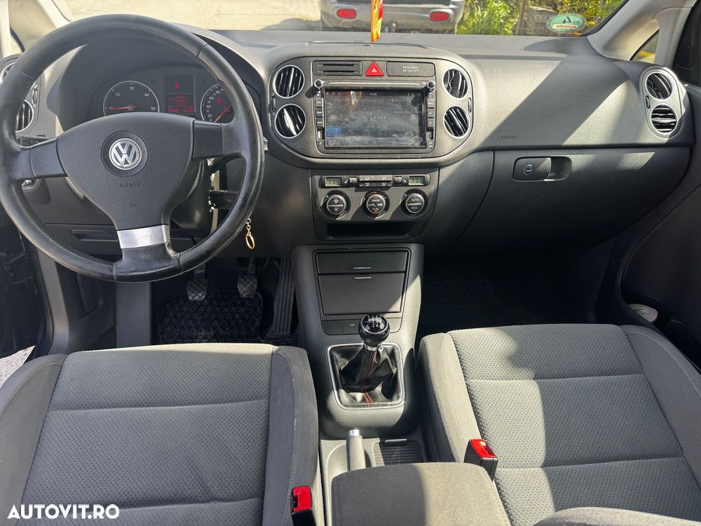 Volkswagen Golf 2.0 TDI Tour - 1