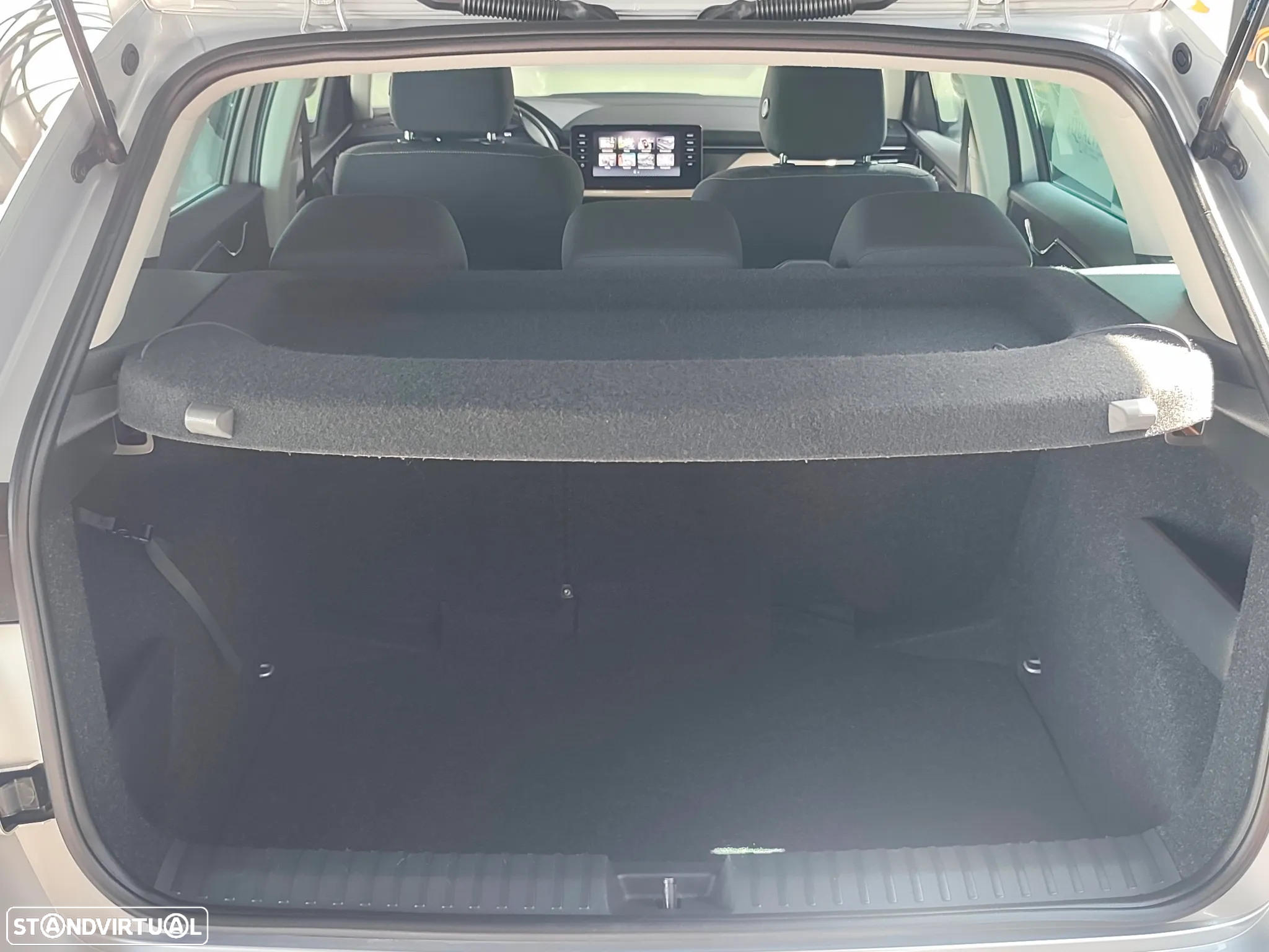 Skoda Kamiq 1.0 TSI - 13