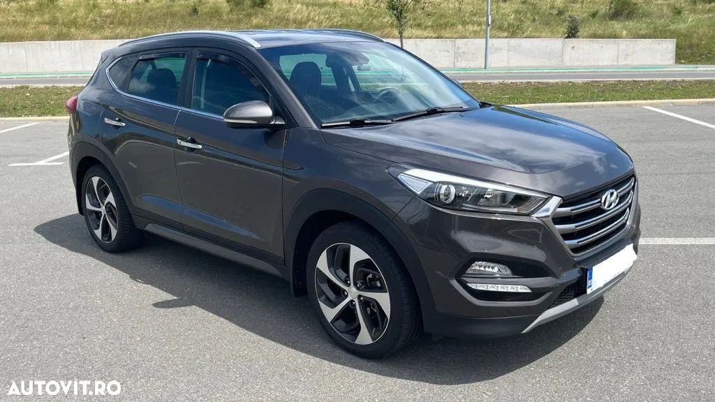 Hyundai Tucson - 1