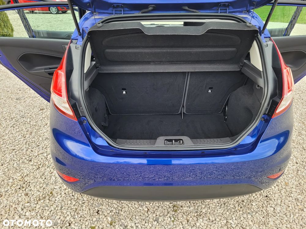 Ford Fiesta 1.25 Celebration - 26