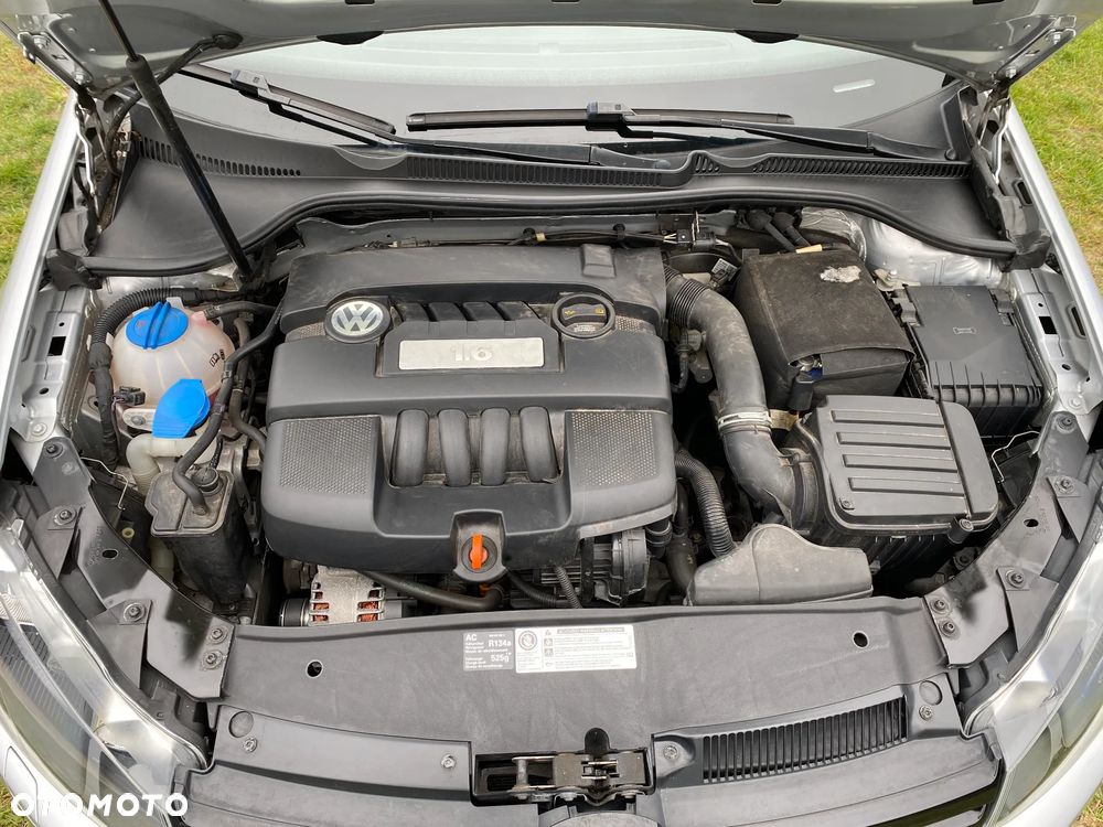 Volkswagen Golf 1.6 Team - 17