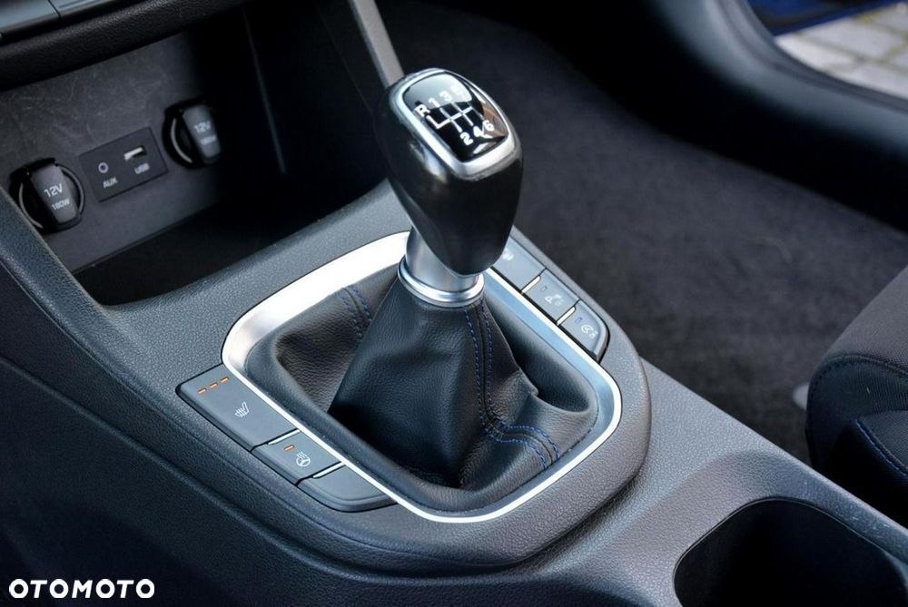 Hyundai i30 1.0 T-GDI GO - 29