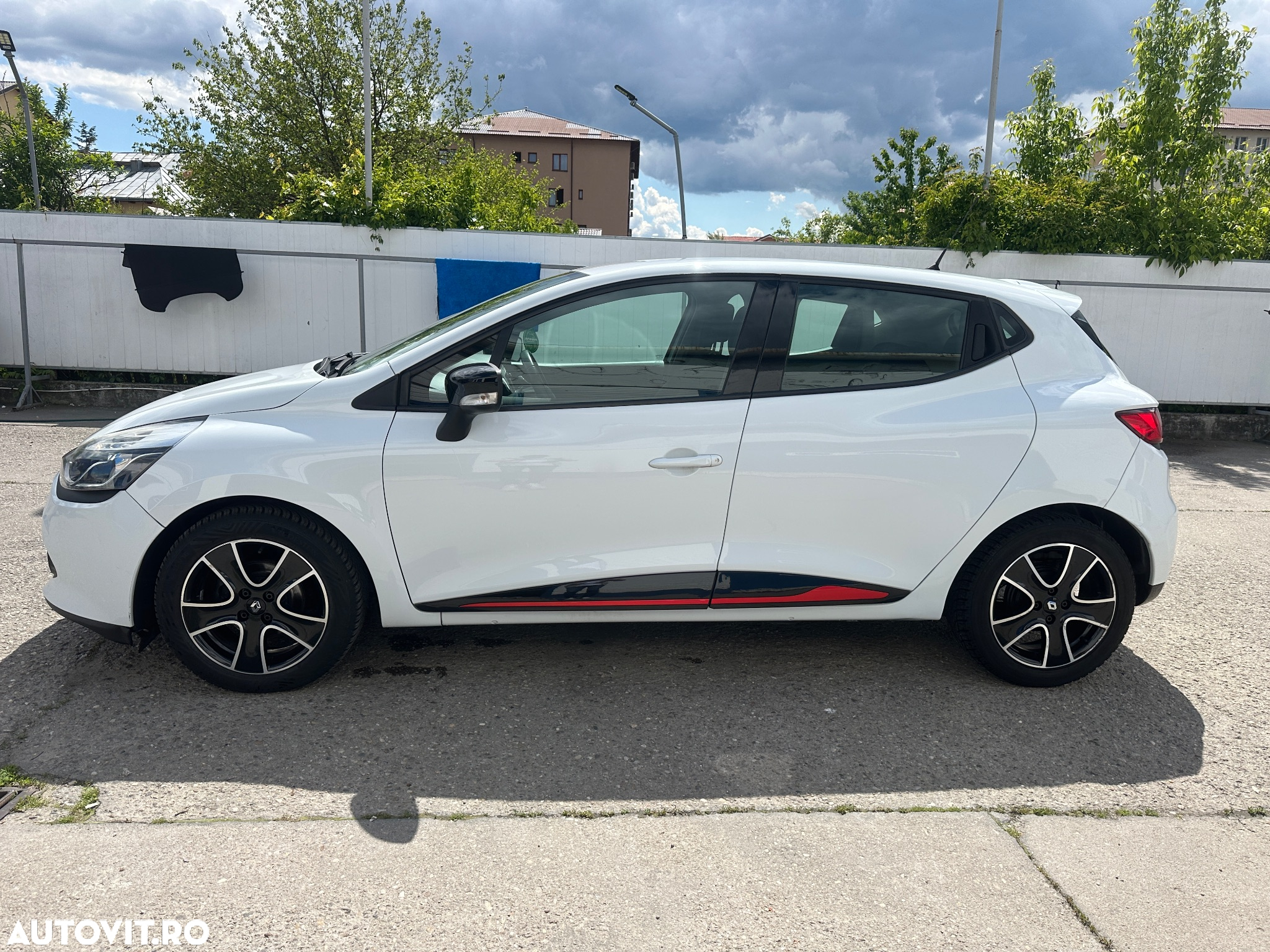 Renault Clio ENERGY TCe 90 Start & Stop 99g Eco-Drive - 2