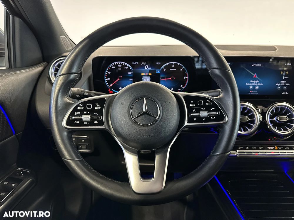 Mercedes-Benz GLA 200 d Aut. - 16