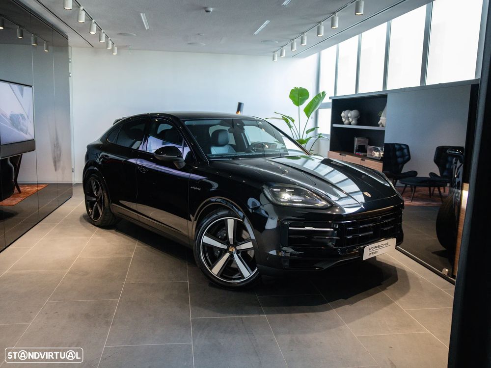 Porsche Cayenne Coupé E-Hybrid - 6