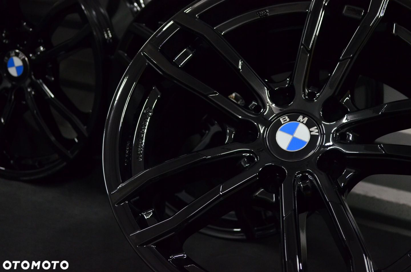 Felgi BMW 5x120 R17 e90 e91 e92 e93 F30 F31 F32 F34 F36 F20 e87 X1 X3 X4 - 4