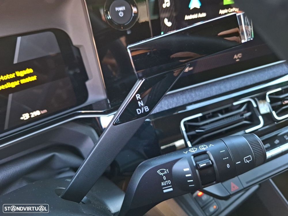 Renault 5 52 kWh Techno Autonomia Conforto — fotografia 16