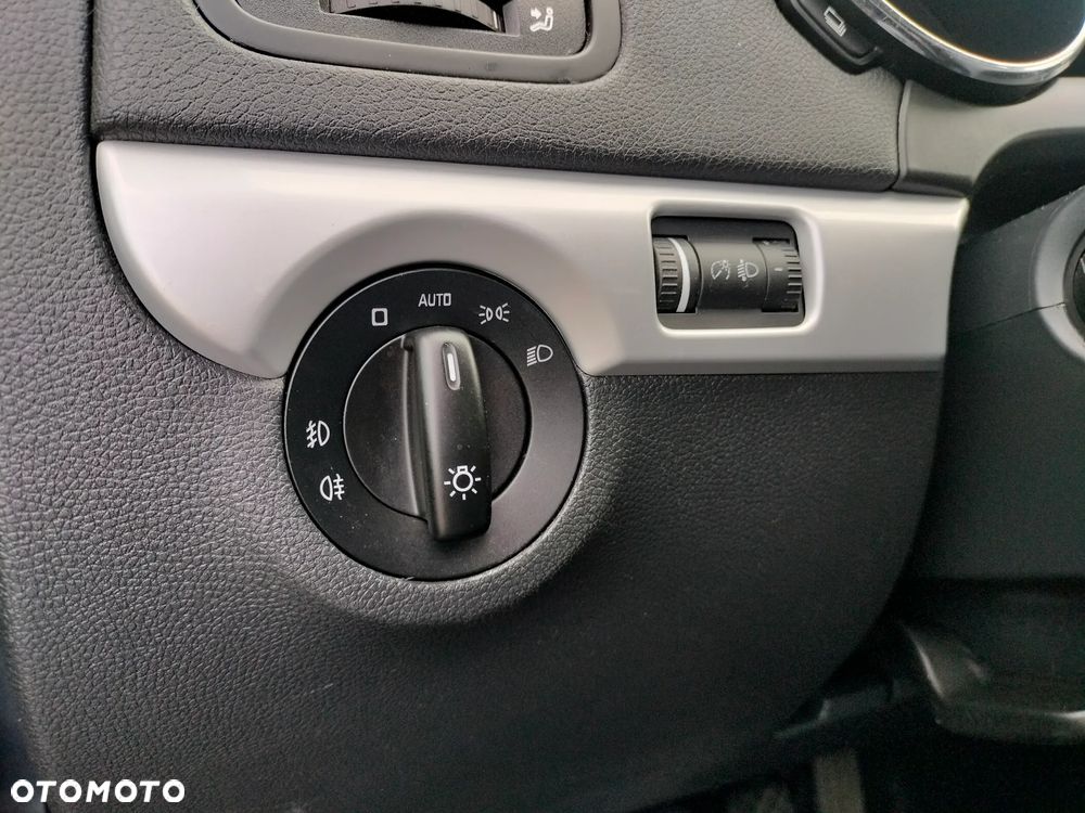 Skoda Yeti 1.2 TSI Edition - 9