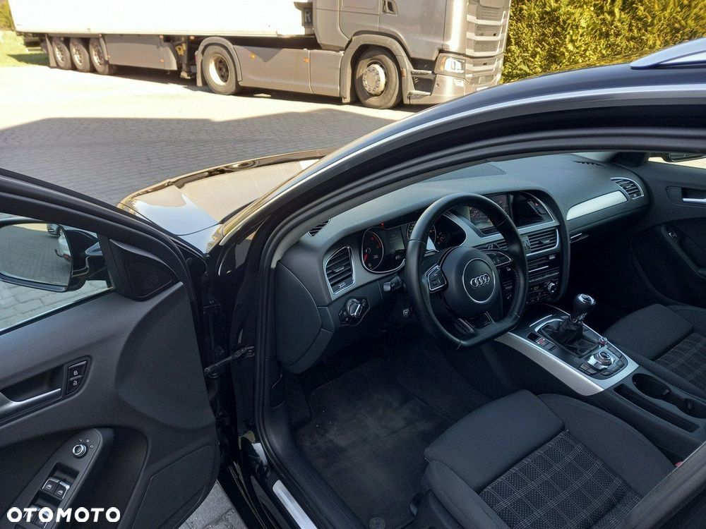 Audi A4 Avant 2.0 TDI DPF S line Sportpaket (plus) - 29