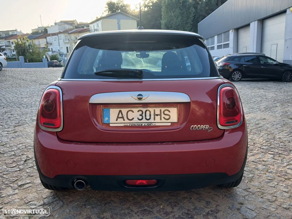 MINI 3 Portas Cooper D - 4