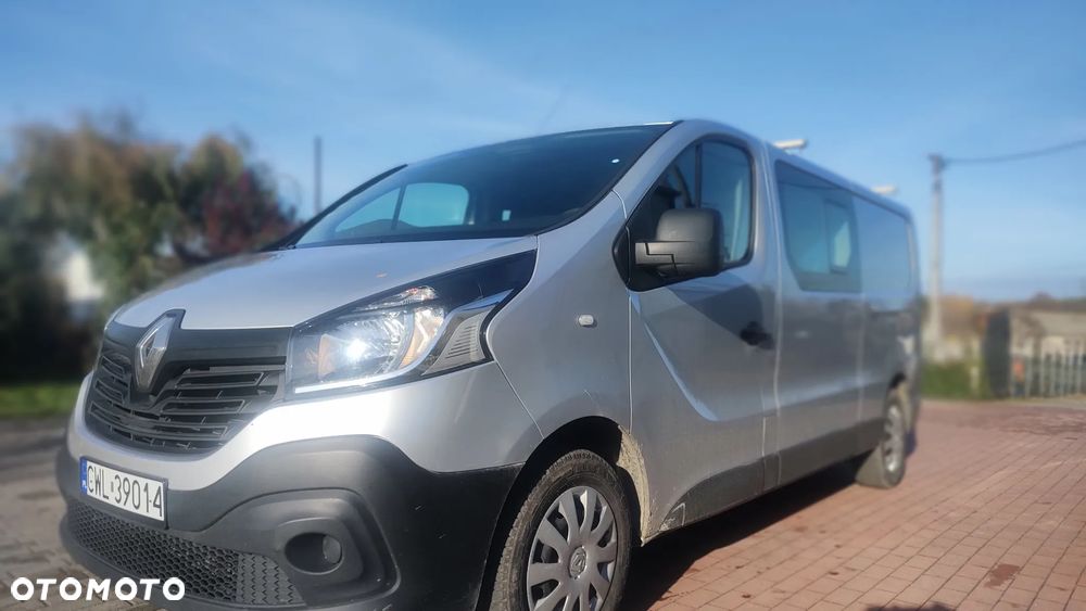 Renault TRAFIC - 2