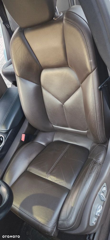 Porsche Cayenne Diesel Platinum Edition - 16