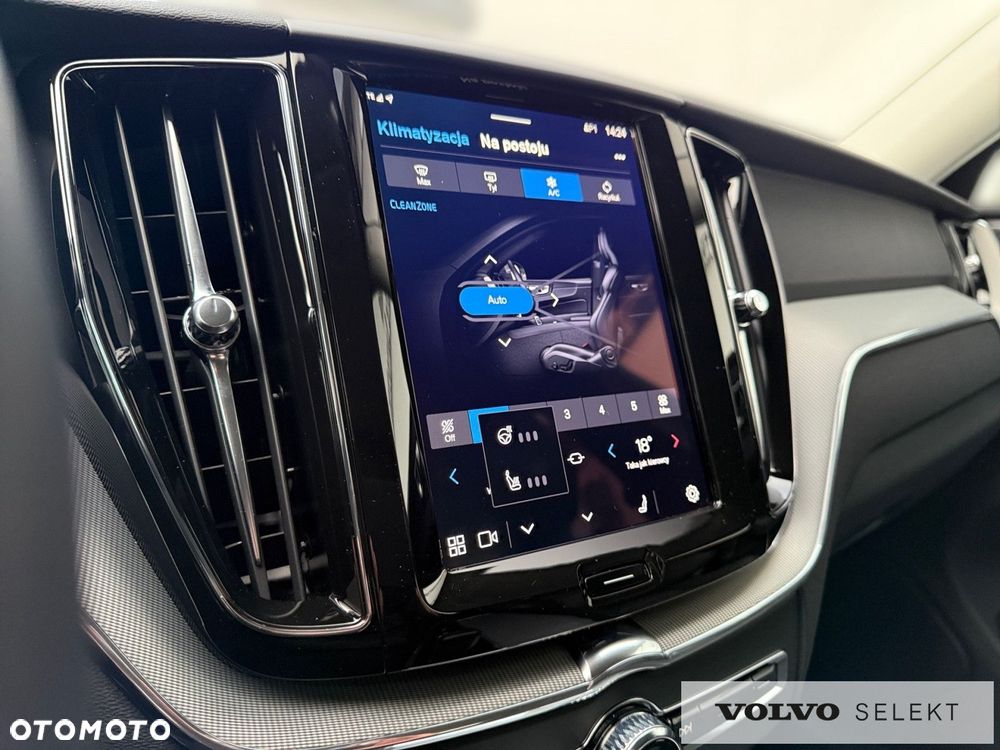 Volvo XC 60 - 23