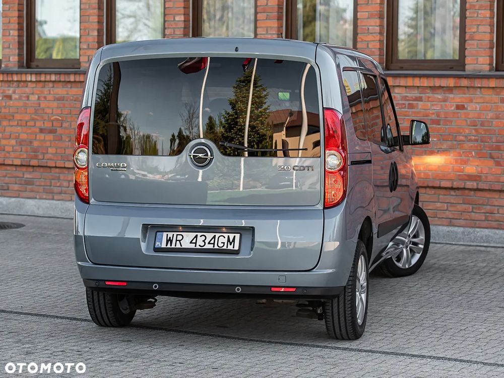 Opel Combo - 12