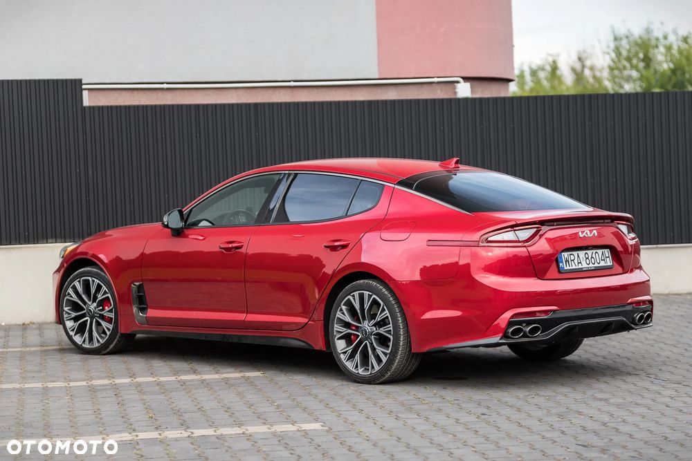 Kia Stinger 3.3 T-GDI V6 GT AWD - 9