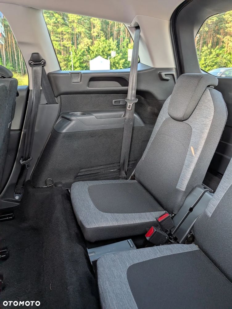 Citroën C4 SpaceTourer - 16