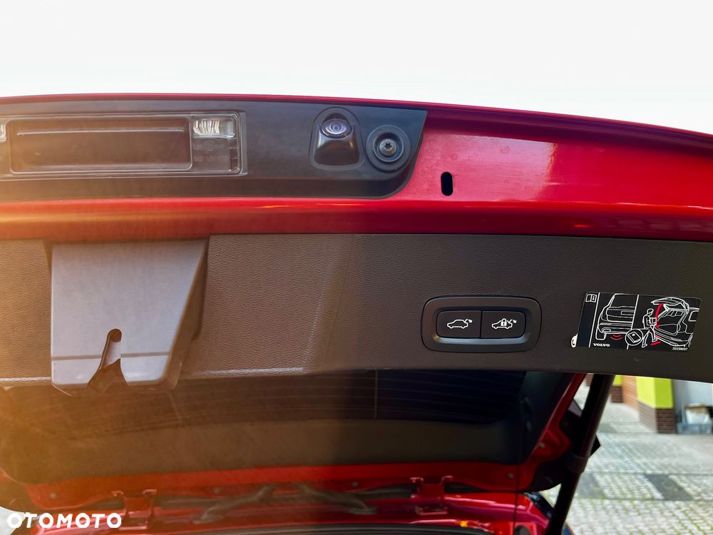 Volvo XC 40 T5 Recharge DKG RDesign Expression - 31