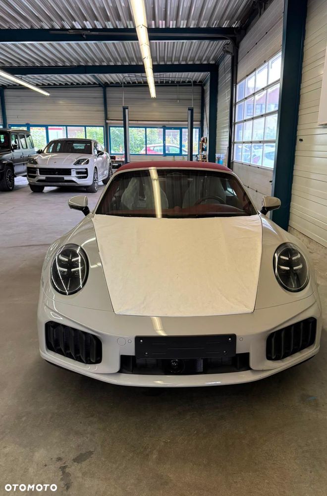 Porsche 911 911Turbo S - 2